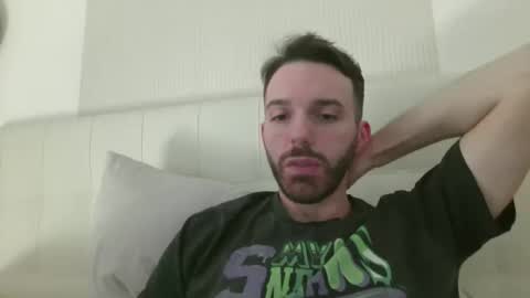 ilcale48 online show from April 22, 2:33 pm