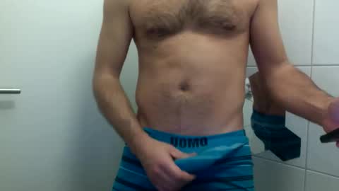 ilcaponero online show from March 15, 12:40 am