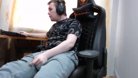 lord online show from November 20, 9:19 am