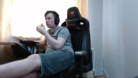 lord online show from June 5, 12:22 pm