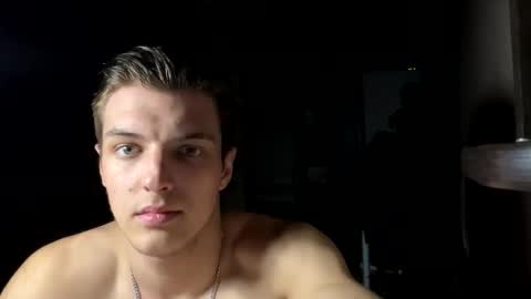 ilyahrr online show from April 27, 9:53 pm