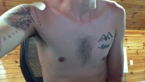 Im a leo rawrr online show from July 10, 4:21 pm
