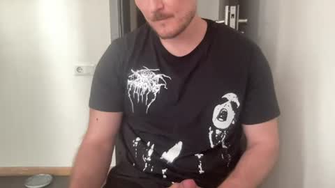 imnotall online show from July 15, 11:39 am