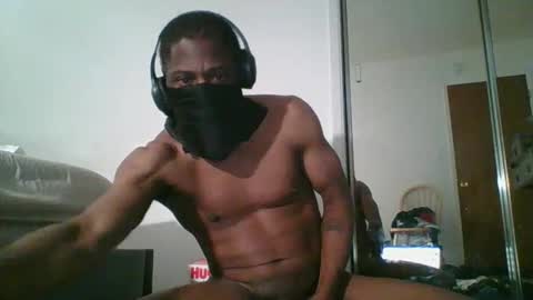 imthehornyest online show from April 25, 11:13 pm
