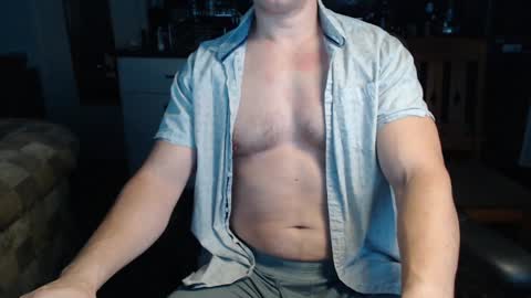 Snapshot of independent_mark chatting on December 5, 6:32 am Mark online show from December 5, 6:32 am