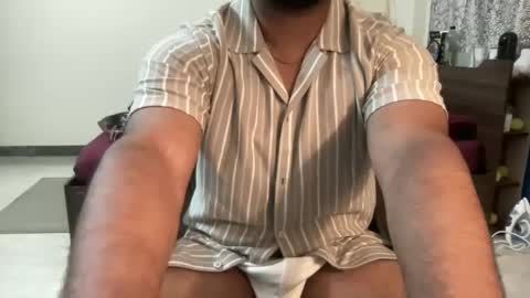 indianhorny20 online show from December 4, 2:59 pm