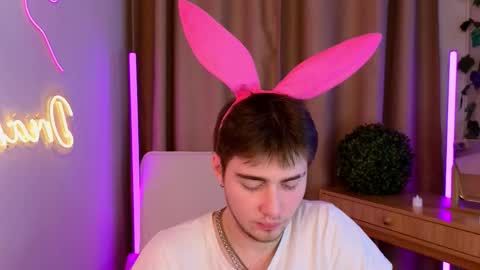 Jack online show from February 14, 4:02 pm