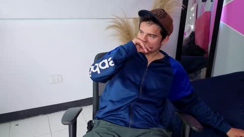 invincible200 online show from September 27, 3:21 pm