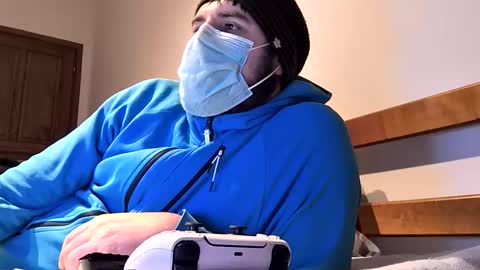 iplaywithu221 online show from February 2, 2:43 am