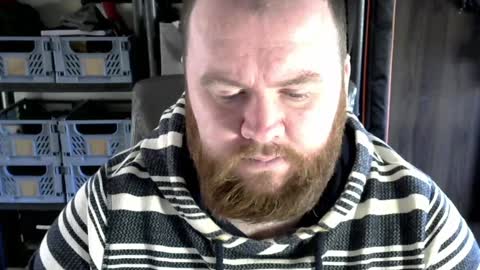 twitter theirishman205 online show from January 1, 1:48 pm