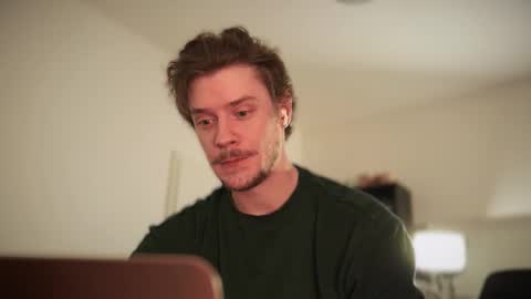 Sam online show from October 25, 9:16 pm