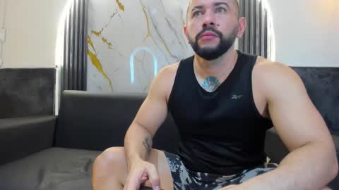 isaac_franko online show from November 16, 9:06 pm