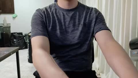 isaac online show from April 24, 9:00 am