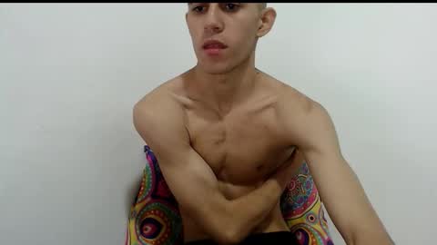 isaac online show from March 21, 9:25 am