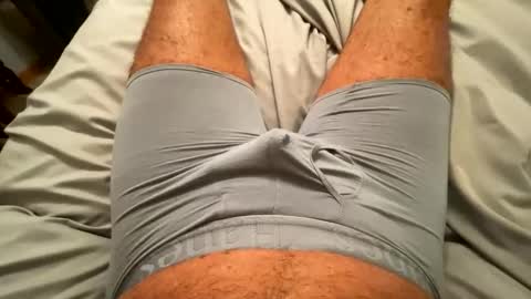 isemencum18 online show from April 9, 1:28 pm