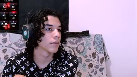 Isidro online show from April 19, 10:34 pm