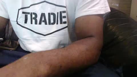 islandboi_88 online show from November 22, 12:21 am