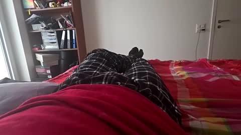 Ana  Victor online show from March 9, 1:05 pm