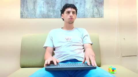 Snapshot of israel_gray chatting on October 9, 12:10 pm Israel online show from October 9, 12:10 pm