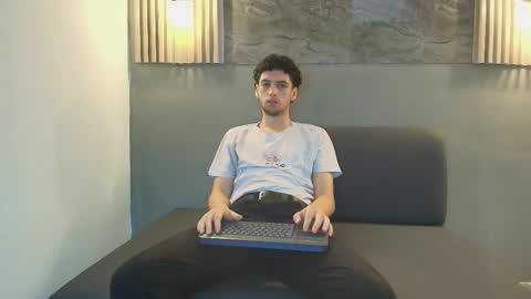 Snapshot of israel_gray chatting on October 16, 7:33 pm Israel online show from October 16, 7:33 pm