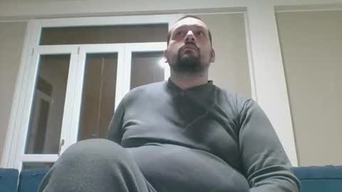 italianbigboy932 online show from February 24, 11:38 pm