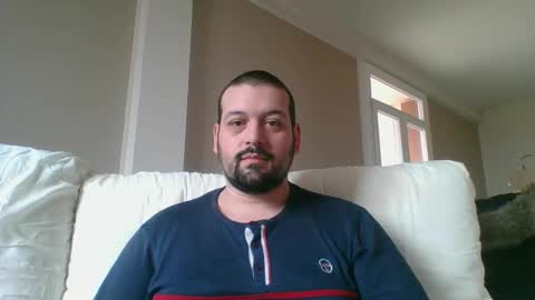 italianbigboy932 online show from March 1, 2:17 pm