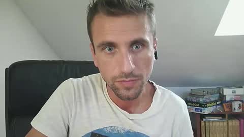 Snapshot of italiano116116 chatting on September 9, 2:49 pm italiano116116 online show from September 9, 2:49 pm