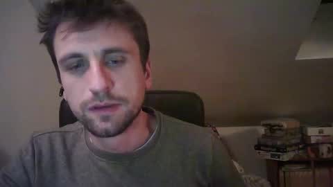 Snapshot of italiano116116 chatting on December 14, 11:12 pm italiano116116 online show from December 14, 11:12 pm
