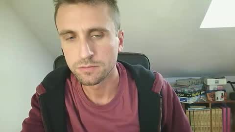 Snapshot of italiano116116 chatting on October 5, 12:42 pm italiano116116 online show from October 5, 12:42 pm