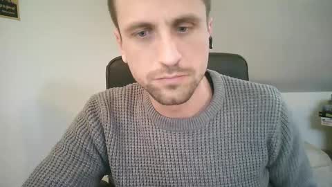 Snapshot of italiano116116 chatting on February 24, 3:42 pm italiano116116 online show from February 24, 3:42 pm