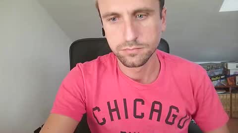 Snapshot of italiano116116 chatting on September 24, 7:40 am italiano116116 online show from September 24, 7:40 am