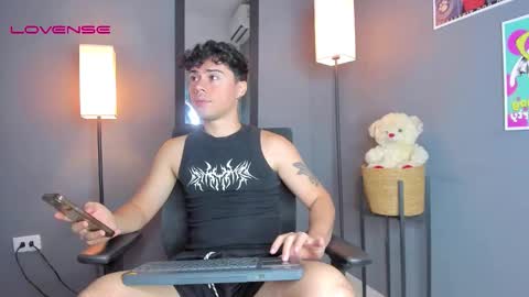 Ithan and Friends online show from March 29, 8:20 pm