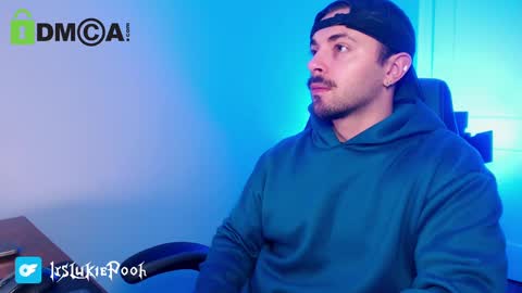 Itslukiepooh online show from November 23, 1:27 am