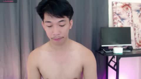 itsme_cxhennn online show from November 26, 6:44 pm