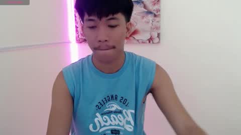 Snapshot of itsme_cxhennn chatting on October 19, 7:28 pm itsme_cxhennn online show from October 19, 7:28 pm