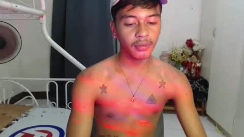 Jhonfred online show from March 3, 6:26 pm