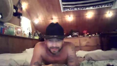 Itzmeebabyy online show from April 22, 11:48 am