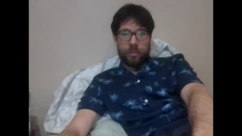 Snapshot of ivanchelon chatting on December 22, 11:42 pm Vanchi online show from December 22, 11:42 pm