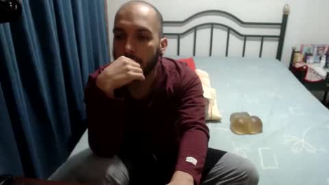 iwanturarse online show from June 11, 5:27 am