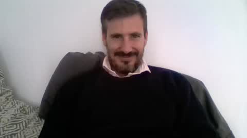 Snapshot of iyoperro chatting on October 13, 11:49 am Casandro online show from October 13, 11:49 am