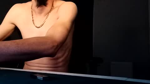 Yoursexxyguy online show from March 12, 4:31 am