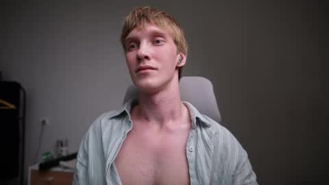 Danny online show from April 22, 3:50 pm