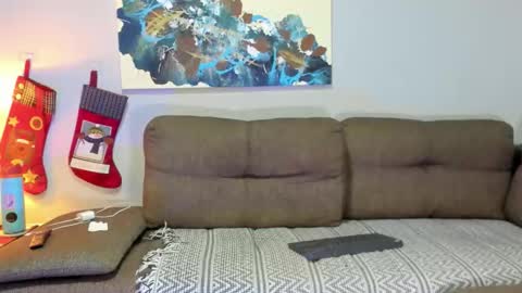 Calix  Independient model Insta and twt Calixsnake online show from December 4, 1:12 am