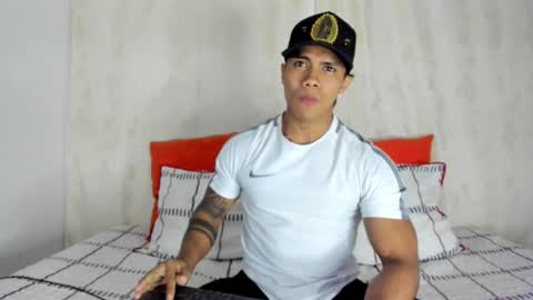 i am juan musiry independent model  online show from January 28, 5:11 am