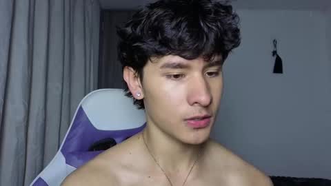 Noah online show from October 15, 3:19 pm