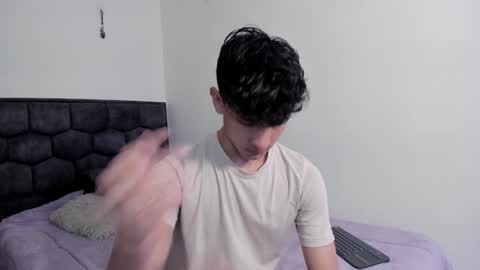 Noah online show from December 30, 1:25 pm