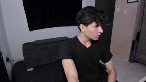 Noah online show from December 9, 11:47 am