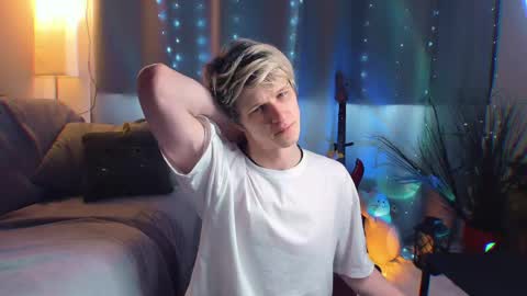 brestonsweet online show from April 25, 5:54 am