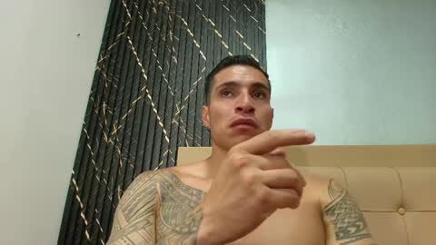 JACK PERGURTSON online show from April 23, 10:53 am