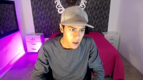 Snapshot of jack_taylor0 chatting on October 9, 11:59 am jack online show from October 9, 11:59 am